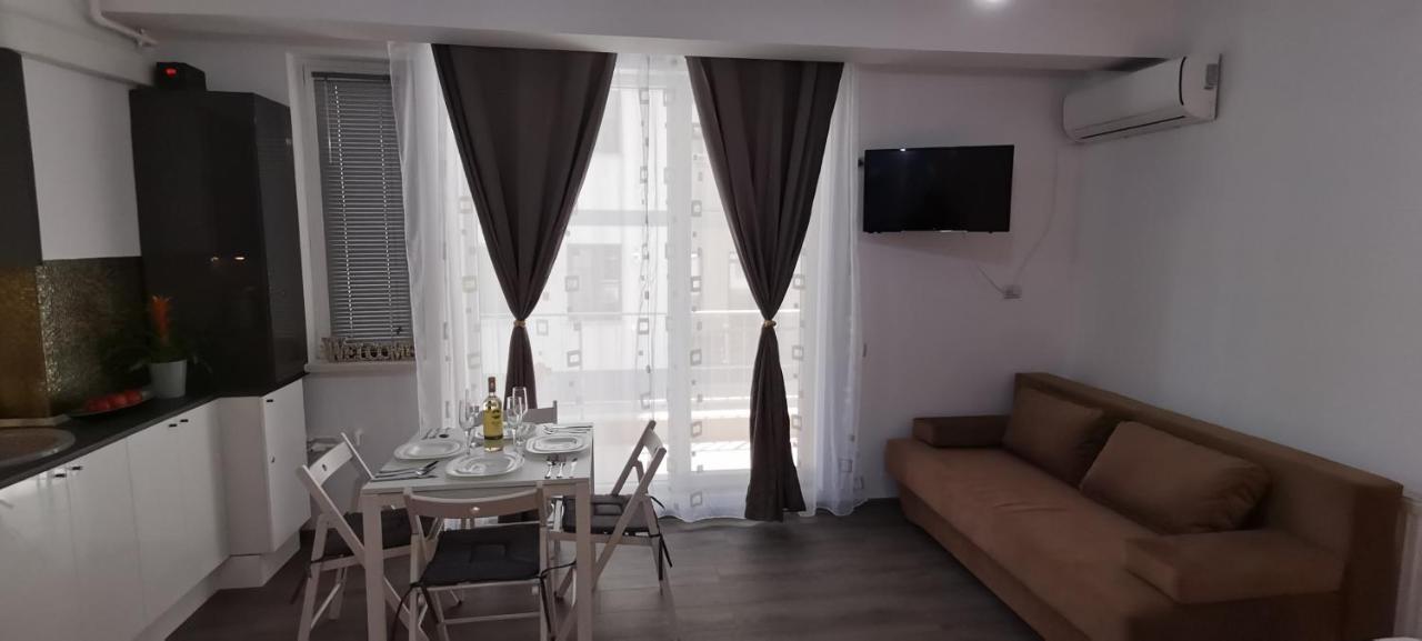 Mike Studio Mamaia Nord Apartment Navodari Exterior photo